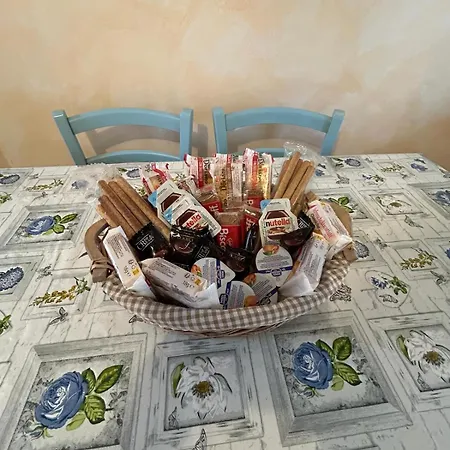 Venetian Style In Apartament
