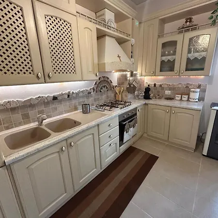 Venetian Style In