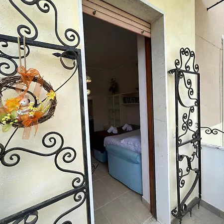 Venetian Style In Διαμέρισμα *