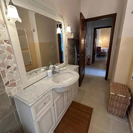 Апартаменты Venetian Style In *