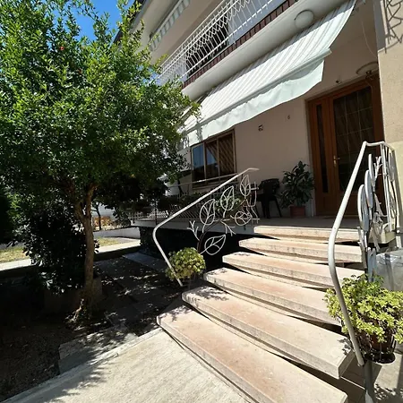 Apartment Venetian Style In *
