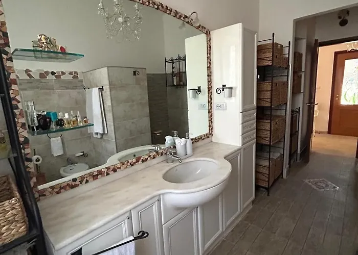 Venetian Style In דירה ורונה